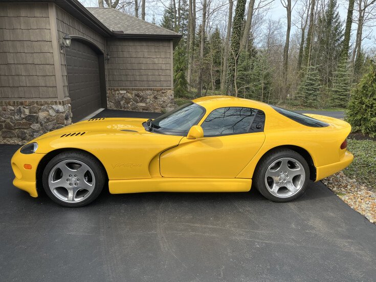Thumbnail Photo undefined for 2001 Dodge Viper GTS Coupe